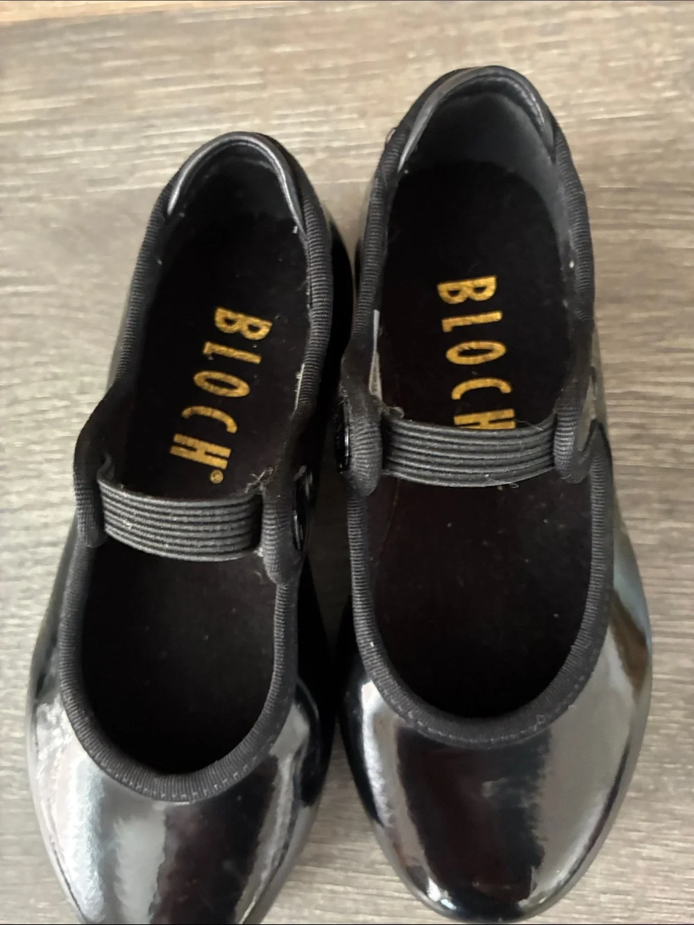 Bloch Patent Leather Toddler Tap dance shoes Size 8M with elastic Band